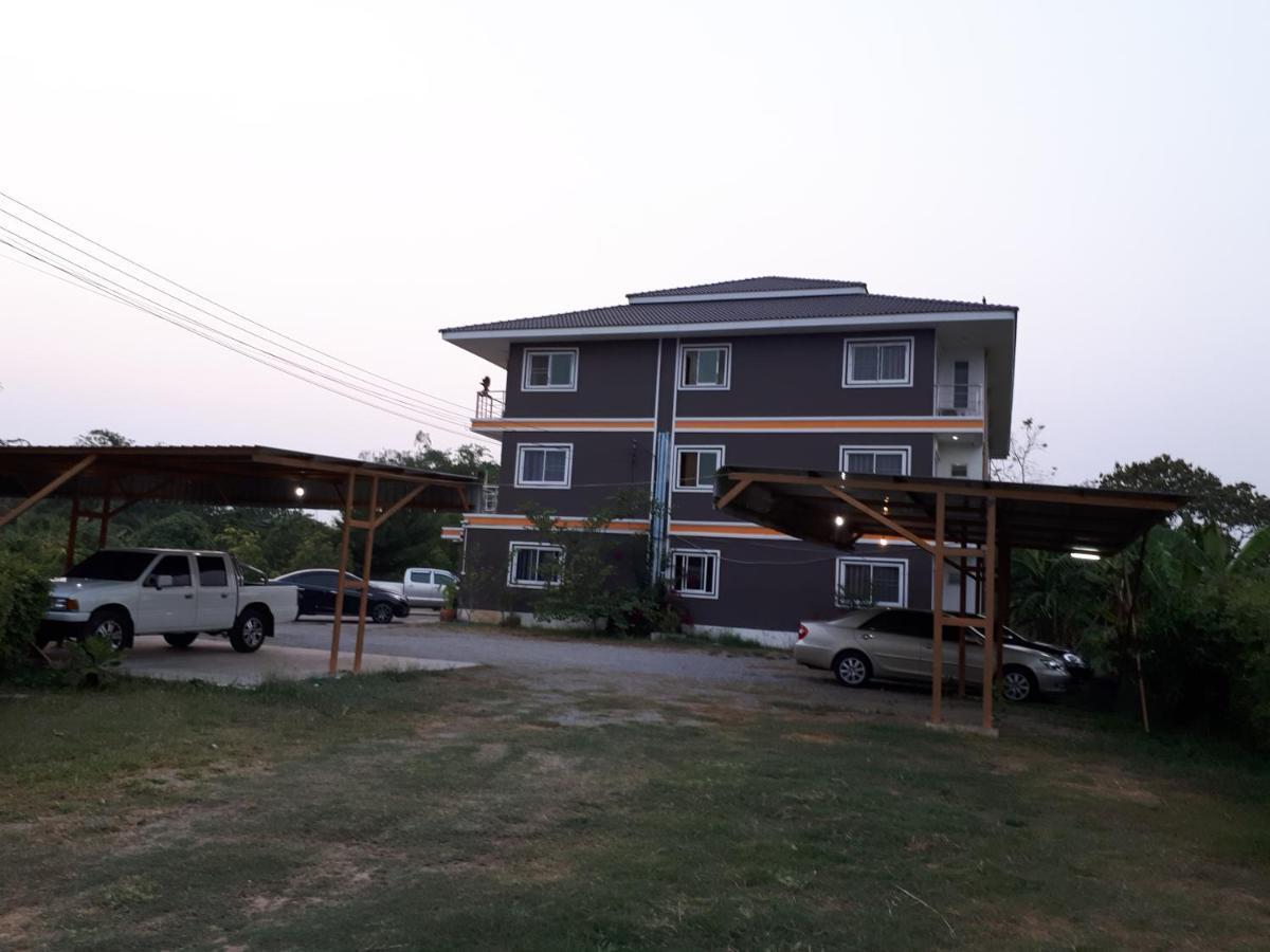 Jumpa Resort Hotel Phitsanulok Exterior foto